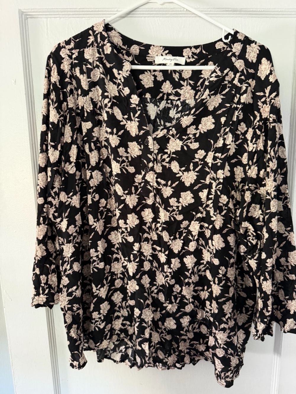 Monday Fun Black Floral V-Neck Women's Top
